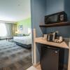 Отель Holiday Inn Express & Suites-Dripping Springs - Austin Area, an IHG Hotel, фото 38