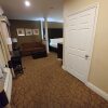 Отель Comfort Suites Huntington Beach, фото 8
