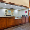 Отель Comfort Suites Downtown, фото 36