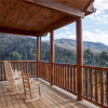 Отель Damrons Dream 5 Bedroom Mountain View Home with Hot Tub, фото 5