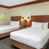 Отель La Quinta Inn & Suites by Wyndham Atlanta Ballpark/Galleria, фото 6