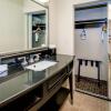 Отель Hampton Inn & Suites Montgomery-Downtown, фото 9