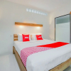 Отель Angler Guest House Malang by OYO Rooms, фото 17