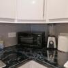 Отель 2-bedroom apartment *NR CITY CENTRE WITH PARKING*, фото 2