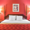 Отель Econo Lodge Inn & Suites Canton, фото 2