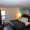Отель Executive Inn and Suites Wichita Falls, фото 49