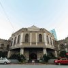 Отель RedDoorz Plus @ Mother Ignacia Quezon City в Кесон-Сити
