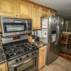 Отель Snow Summit Getaway 3 Bedroom Apts by RedAwning, фото 3