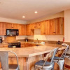 Отель Luxury 2 Bedroom Mountain Vacation Rental in Breckenridge With Access to a Hot Tub and Heated Garage, фото 9