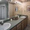 Отель Golf Getaway - Three Bedroom Cabin, фото 12