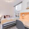 Отель Oxford City Centre apartment with parking!, фото 14