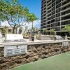 Отель Sweetwater at Waikiki by VRI Americas в Гонолулу