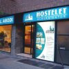 Отель Hostal Abodi в Памплоне