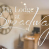 Отель The Lodge at Broadway, фото 28