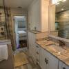Отель 205 Bayview Ave. - M, фото 11