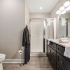 Отель 539 Bay St. Lake View Condo Unit 304E, фото 19