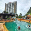 Отель Ipoh Sunway Onsen Themepark Suite  6-11pax 2parkin, фото 1