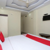 Отель MPR by OYO Rooms, фото 16