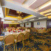 Отель Yangshuo New West Street International Hotel, фото 8