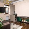 Отель De Paris Apartments, фото 14