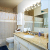 Отель Lake View Condo #25-2 2 Bedrooms 2 Bathrooms Condo, фото 5