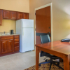 Отель Holiday Inn Express & Suites Huntersville Birkdale, фото 5