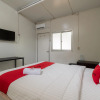 Отель RedDoorz @ Taman Green Legon, фото 3
