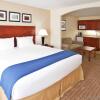 Отель Holiday Inn Express Hotel & Suites East Lansing, an IHG Hotel, фото 2