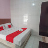 Отель RedDoorz @ Pujon Malang, фото 15