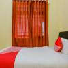 Отель OYO 1362 Ciliwung Family Residence, фото 18