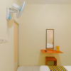 Отель Ayu Homestay Syariah by OYO Rooms, фото 11