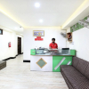 Отель OYO 15030 Hotel ESS PEE Grand, фото 17