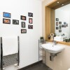 Отель Modern Muscians 2BR Flat in Greenwich, фото 4