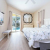 Отель Stunning 5 Bd Home w Pool Close to Disney 7420, фото 3