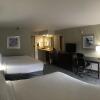 Отель Holiday Inn Express Fayetteville- Univ of AR Area, an IHG Hotel, фото 7