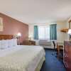 Отель Days Inn Greenfield, фото 2