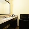 Отель Americas Best Value Inn & Suites Lake Charles at I-210 Exit 11, фото 12