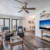 Отель Water's Edge 205, фото 4