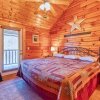 Отель Smoky Mountain Retreat - Five Bedroom Cabin, фото 30