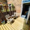 Отель Spacious Victorian family Town House, sleeps 6, near York Centre, фото 3