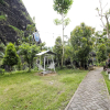 Отель OYO Homes 91134 Desa Wisata Tebing Lingga, фото 9