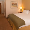 Отель Holiday Inn Express & Suites Greensboro-(I-40 Wendover), an IHG Hotel в Гринсборо