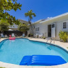Отель Sleeps 16 Palm Beach - 6BR Villa w Private Pool, фото 24