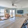 Отель Oak Island Condo - Walk to the Beach!, фото 13