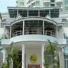 Отель Golden Beach Villa Sanya в Санье