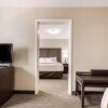 Отель Comfort Inn & Suites Red Deer, фото 9