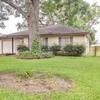 Отель Lake Jackson Home w/ Yard, 14 Mi to Beaches!, фото 17