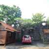 Отель Tirto Raharjo Ethnic Wooden House, фото 4