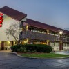 Отель Red Roof Inn Detroit - Plymouth/ Canton, фото 1