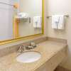 Отель La Quinta Inn & Suites by Wyndham Appleton College Avenue, фото 8